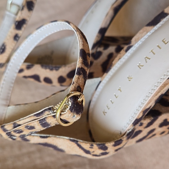 Kelly & Katie Leopard Heels - Picture 6 of 11